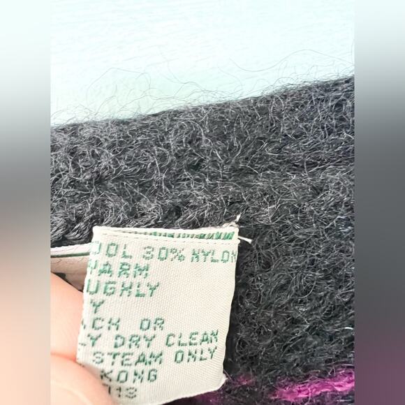 Vintage LL Bean mohair faire isle sweater 90s black fall winter holiday cardigan - Picture 5 of 8